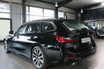 BMW 330d Touring ADVANTAGE / LED / LIVE+NAVI+ 149.000 km 22.777 &euro; Hamm 59077