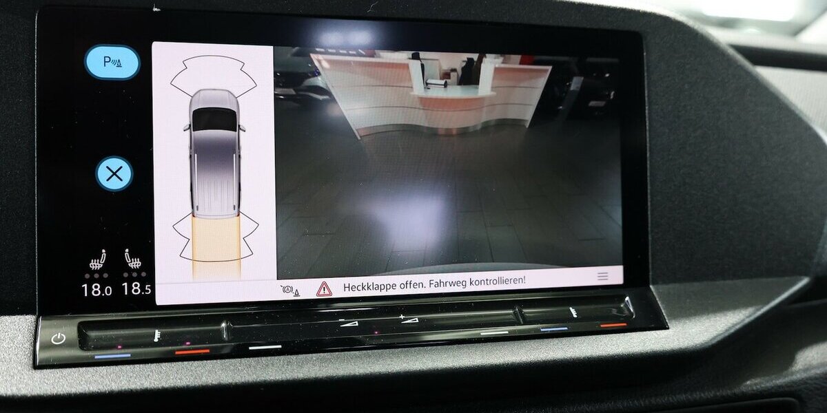 VW Caddy Maxi KOMBI 2.0 TDI 4M LIFE IQ ALLRAD OPTIK 95.000 km 28.991 &euro; Hamm 59077