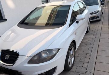 Seat Leon 195.000 km 2.500 &euro; Marl 45767