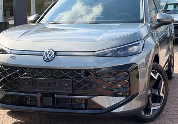 VW T-Roc 2.319 km 34.770 &euro; Lünen 44536