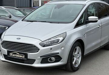 Ford S-Max 151.043 km 11.950 &euro; Dortmund 44147