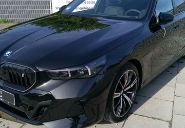 BMW i5 1.900 km 69.590 &euro; Haltern am See 45721