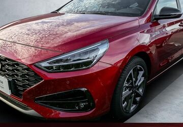 Hyundai i30 8.370 km 21.999 &euro; Kamen 59174