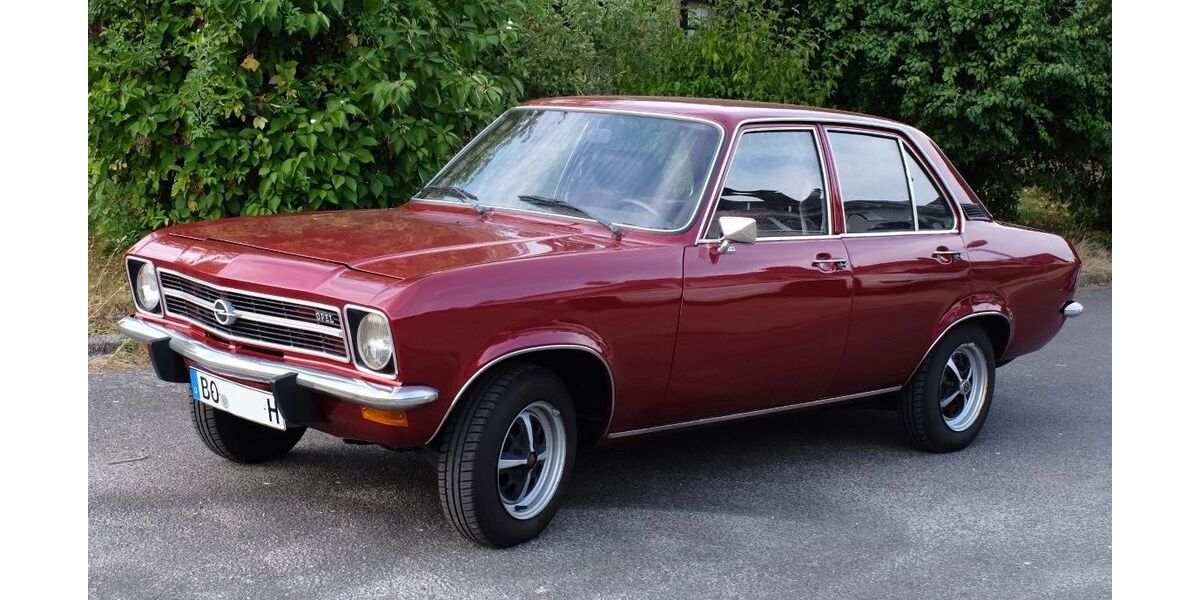 Opel Ascona 85.000 km 8.000 &euro; Bochum 44795