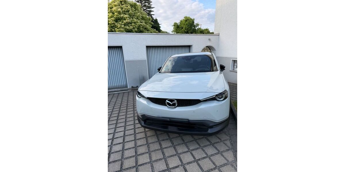 Mazda MX-30 22.000 km 15.899 &euro; Recklinghausen 45659