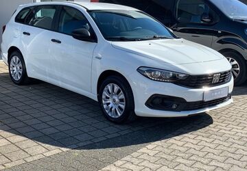 Fiat Tipo 7.489 km 22.890 &euro; Hamm 59063