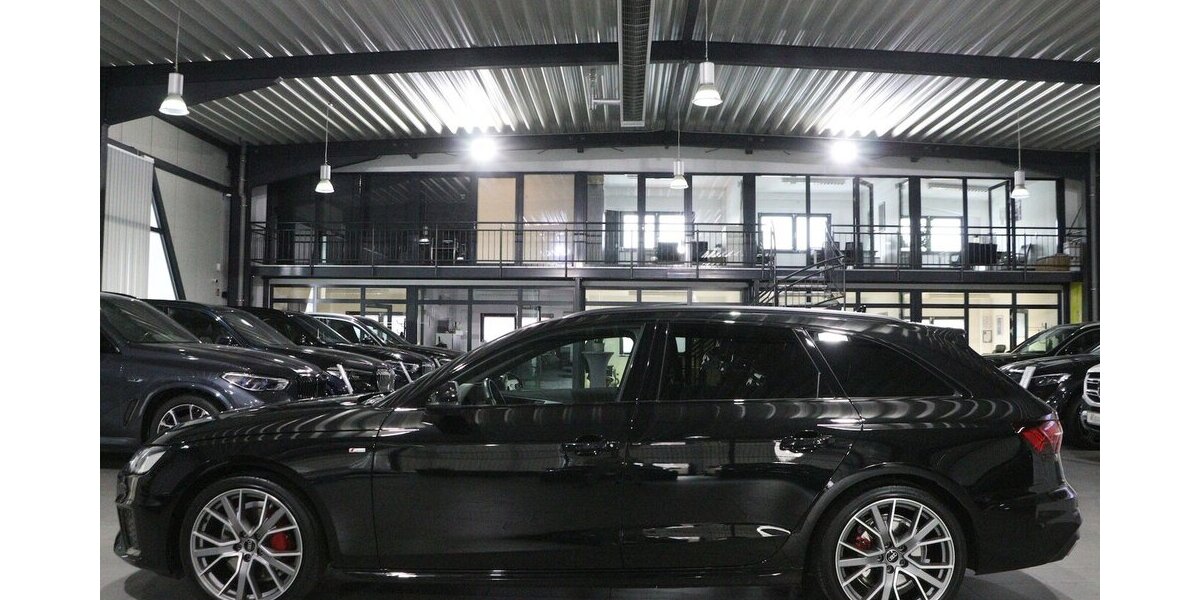 Audi A4 Avant 40 TDI Q S-LINE-COMPETITION-PLUS BLACK 125.000 km 28.111 &euro; Hamm 59077