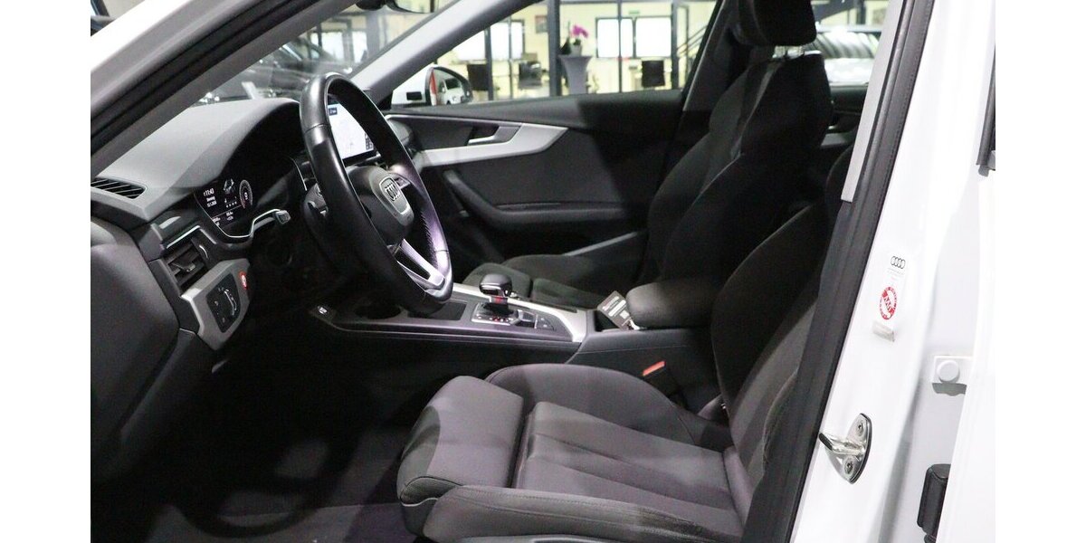 Audi A4 LIMOUSINE 40 TDI S-LINE / MATRIX-LED / 109.000 km 27.333 &euro; Hamm 59077