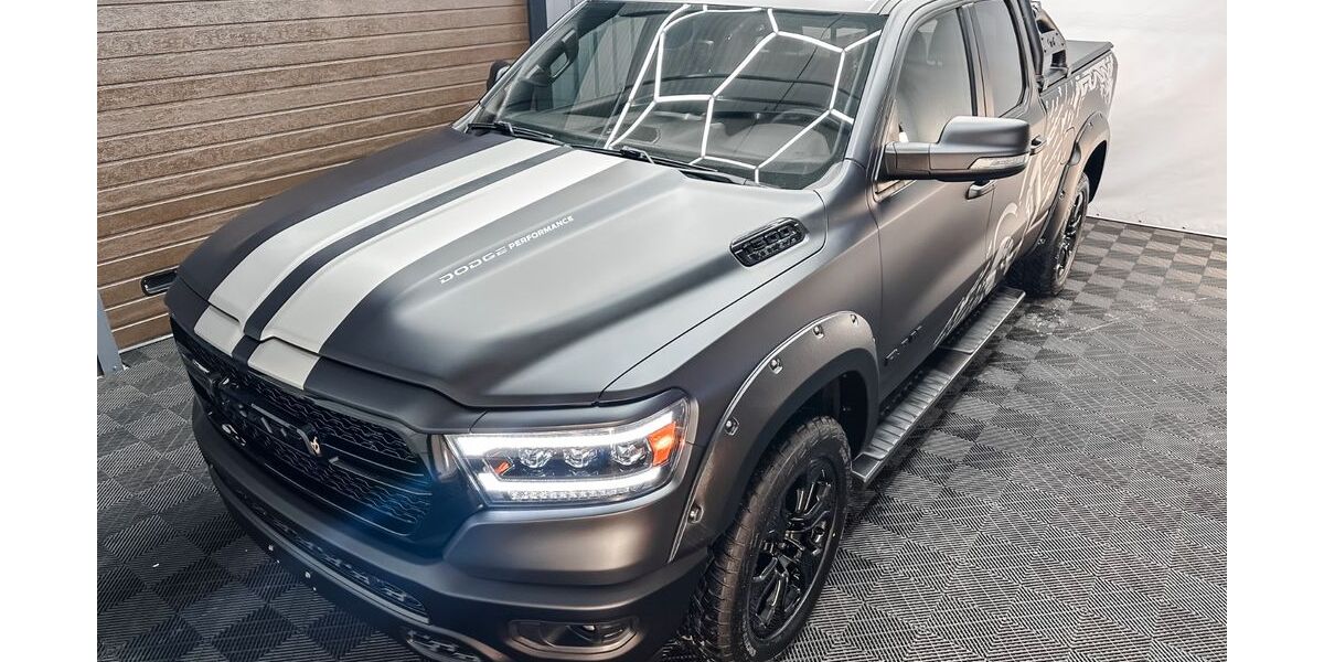 Dodge RAM 105.000 km 41.990 &euro; Bochum 44809