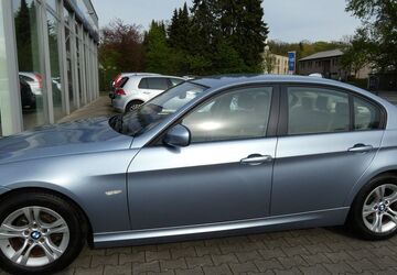 BMW 318 200.000 km 2.990 &euro; Bergkamen 59192