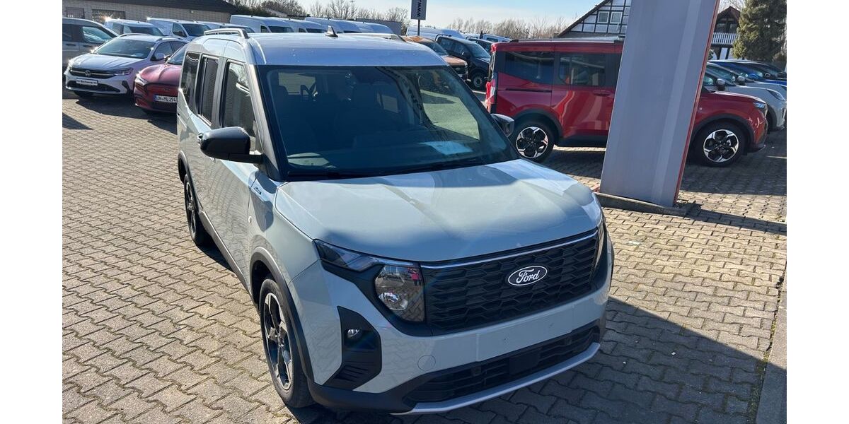 Ford Tourneo Courier 10.560 km 26.740 &euro; Kamen 59174