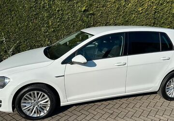 VW Golf 108.580 km 9.500 &euro; Lünen 44536