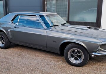Ford Mustang 25.000 km 36.900 &euro; Marl 45768