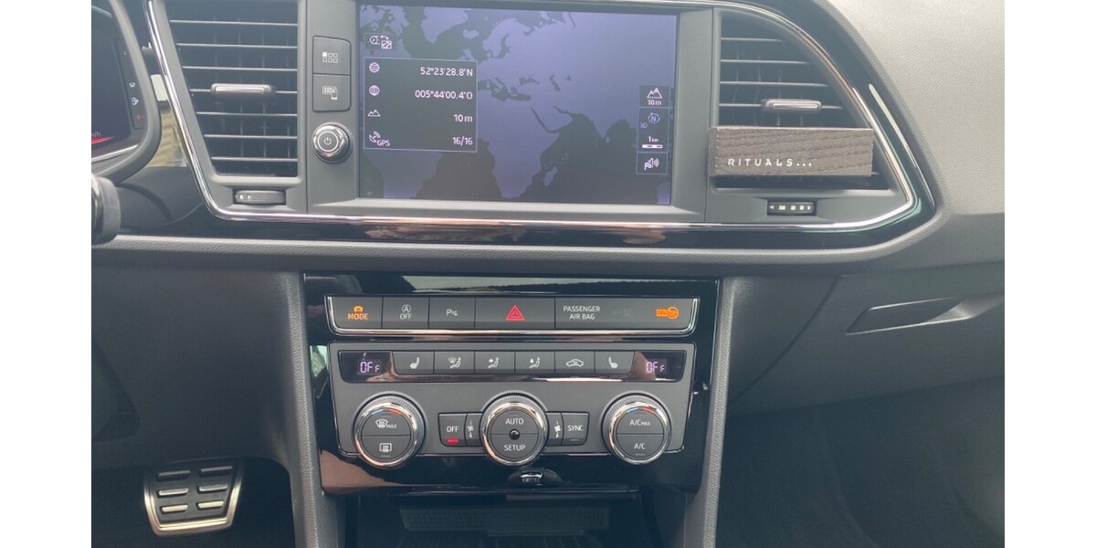 Seat Leon 63.700 km 21.000 &euro; Dortmund 44135