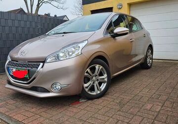 Peugeot 208 35.000 km 10.699 &euro; Datteln 45711