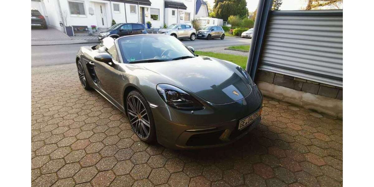 Porsche Boxster 7.200 km 73.890 &euro; Marl 45770