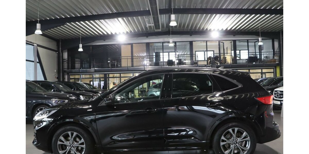 Ford Kuga 2.0 ECOBLUE STYLE ST-LINE SPORT BLACK / LED 125.000 km 17.111 &euro; Hamm 59077