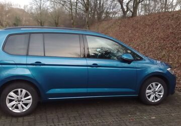 VW Touran 89.000 km 19.700 &euro; Hagen 58099