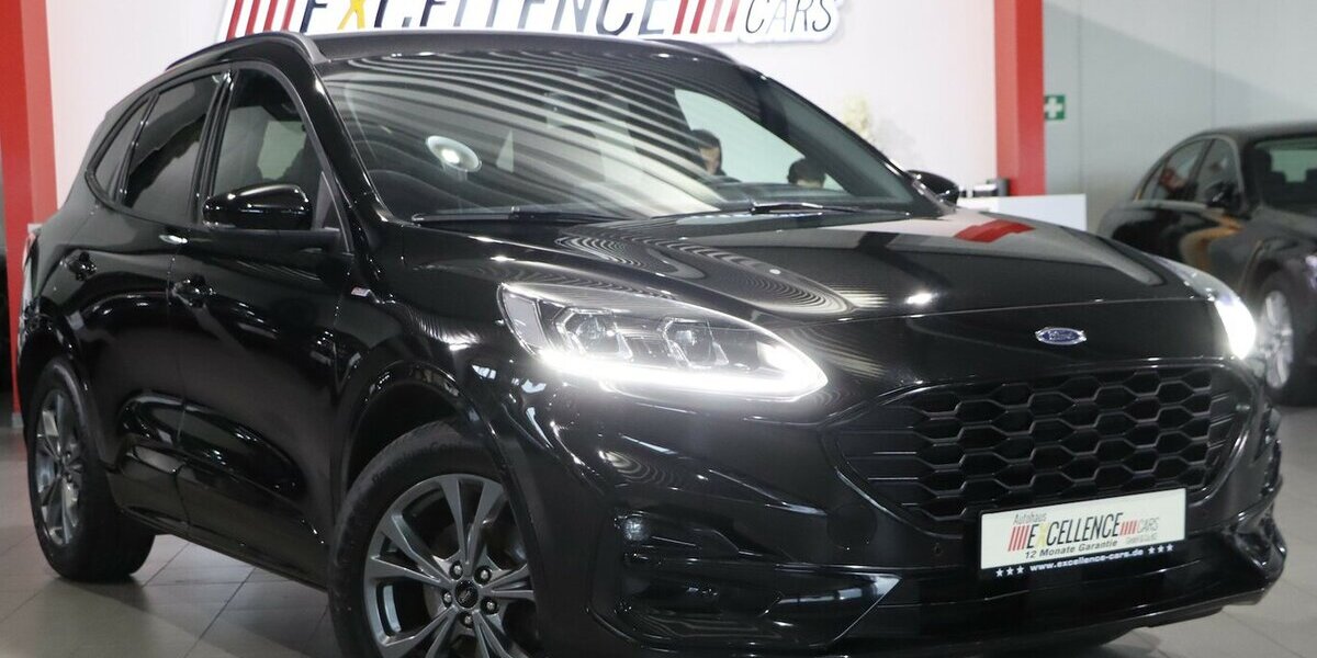 Ford Kuga 2.0 ECOBLUE STYLE ST-LINE SPORT BLACK / LED 125.000 km 17.111 &euro; Hamm 59077