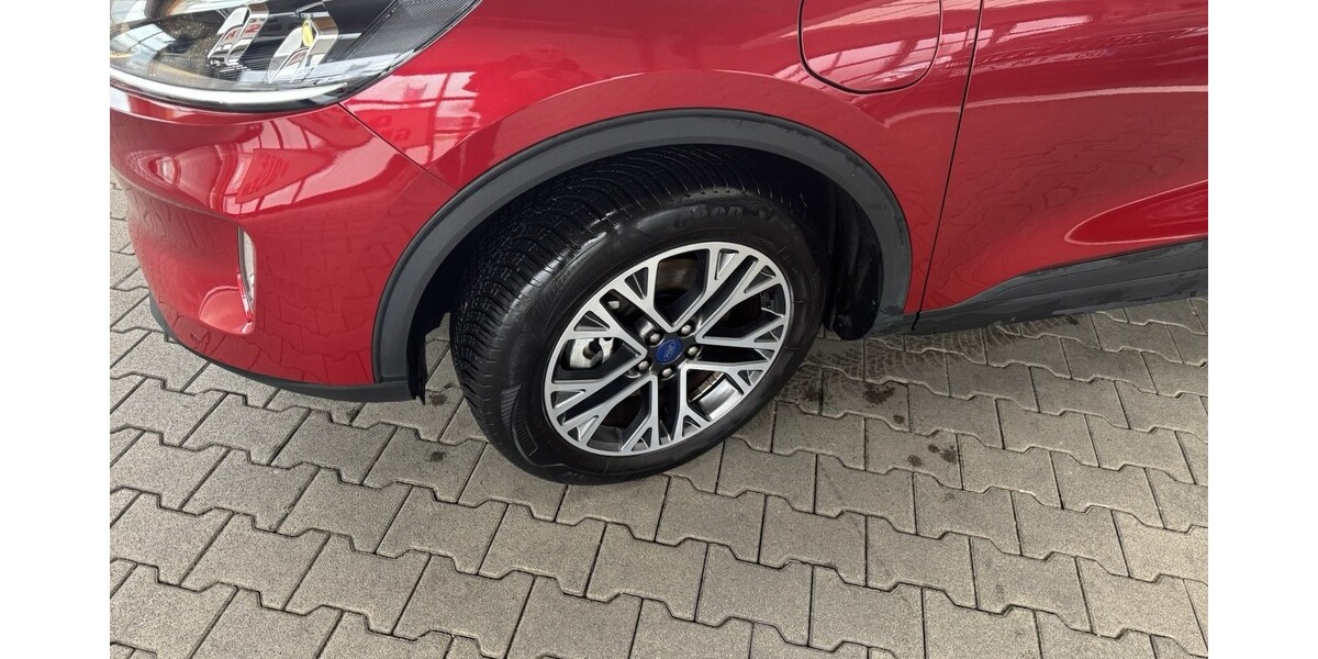 Ford Kuga 68.139 km 20.150 &euro; Dortmund 44135