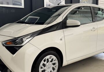 Toyota Aygo (X) 79.800 km 8.999 &euro; Schwerte 58239